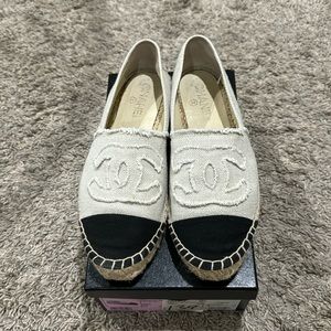 Chanel Espadrilles Beige/Noir - Size 39 EU / US 8.5